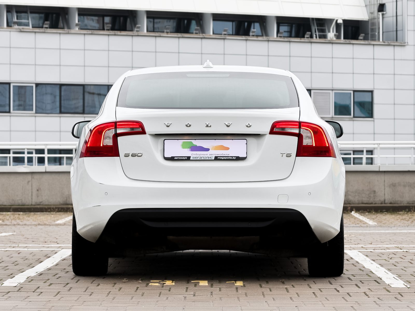  S60