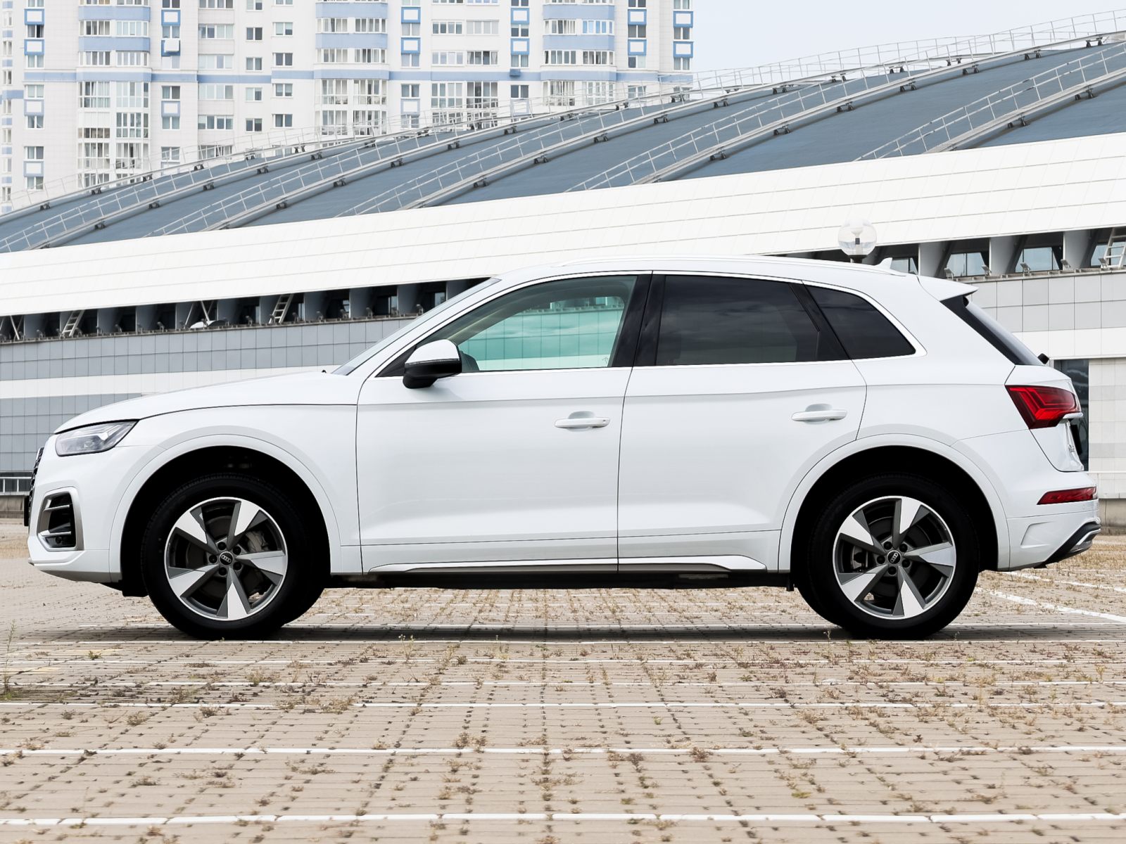  Q5 Premium 40