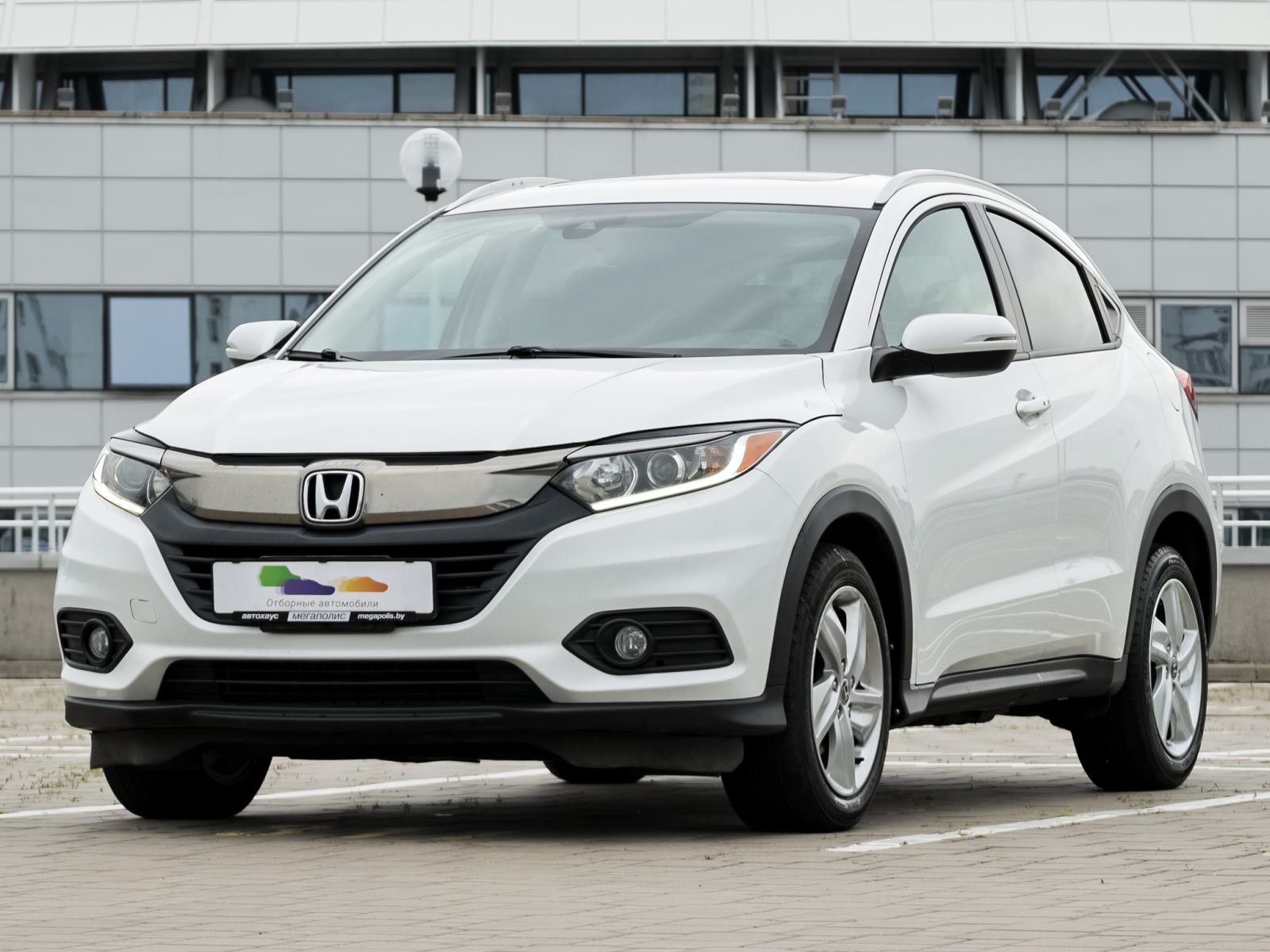 HR-V