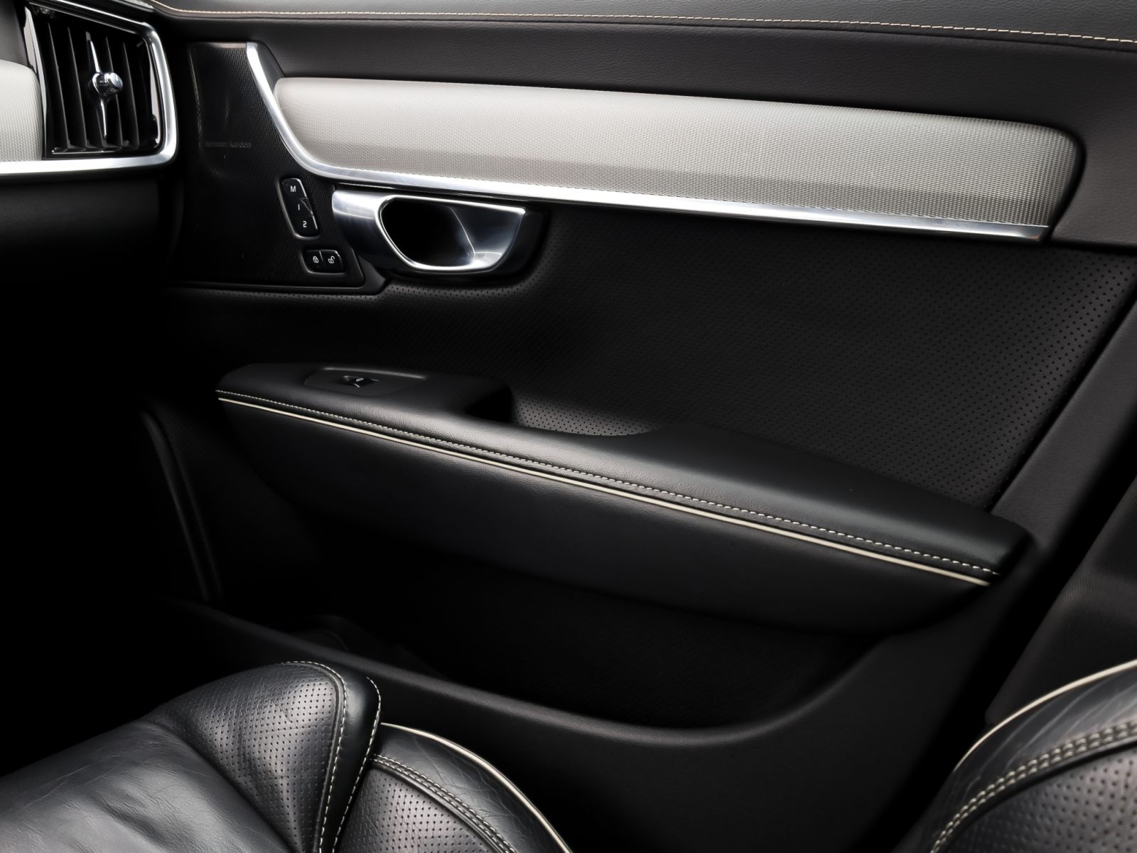  V90