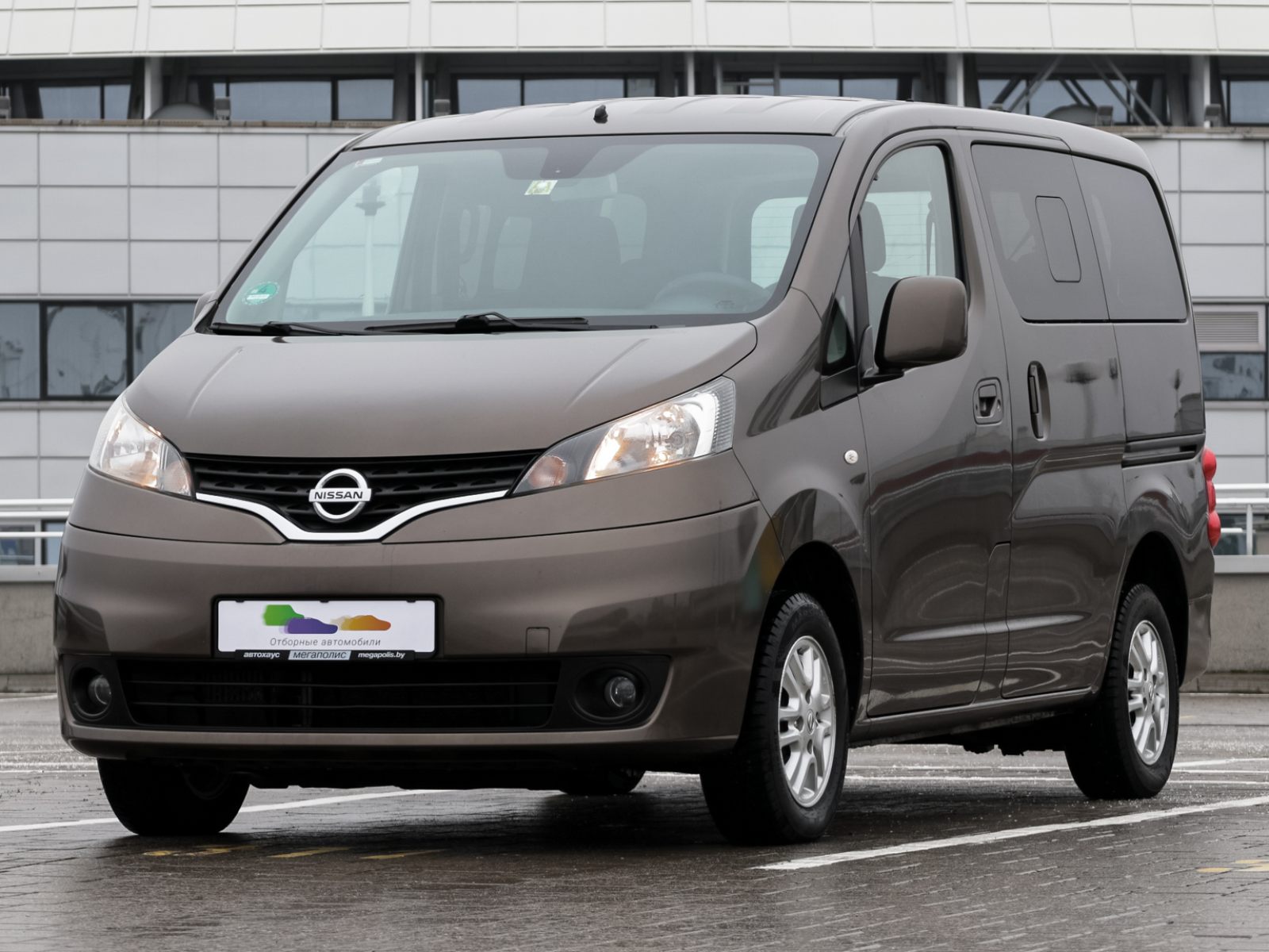 NV200