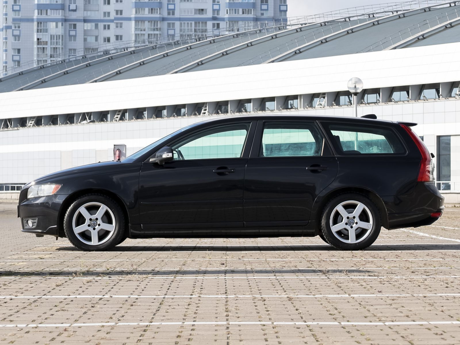  V50