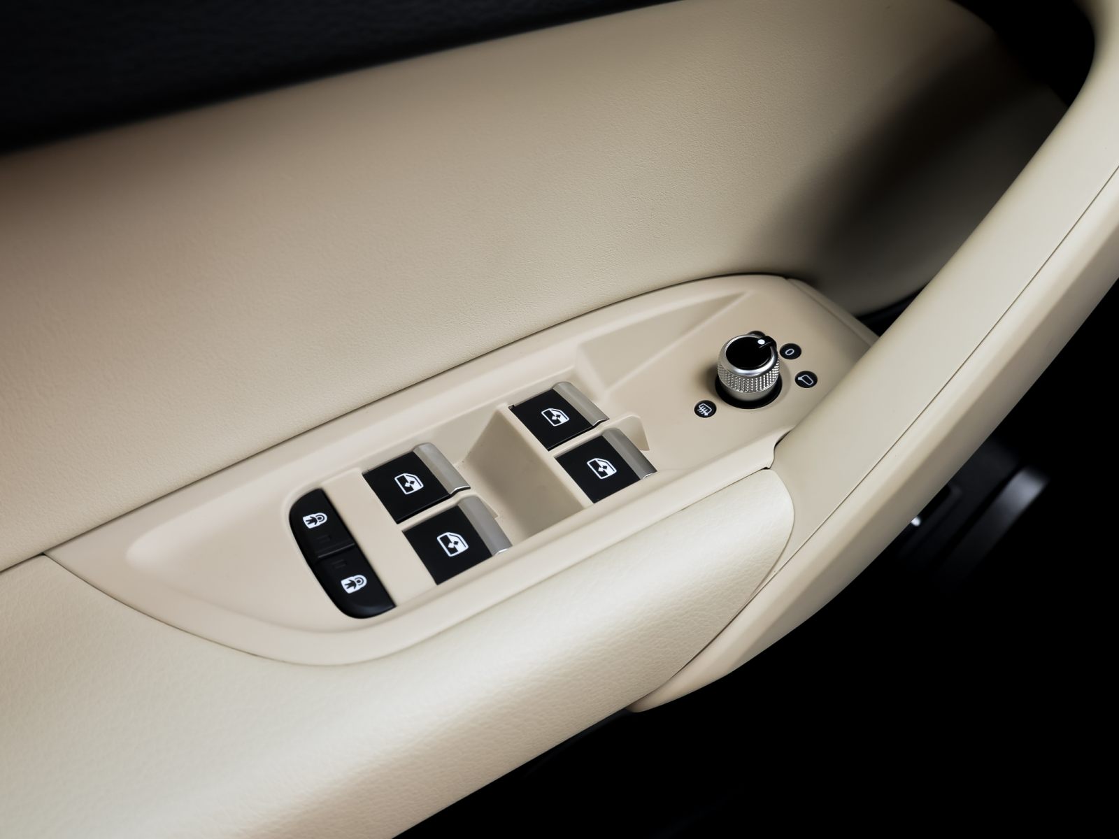  Q5 Premium 40
