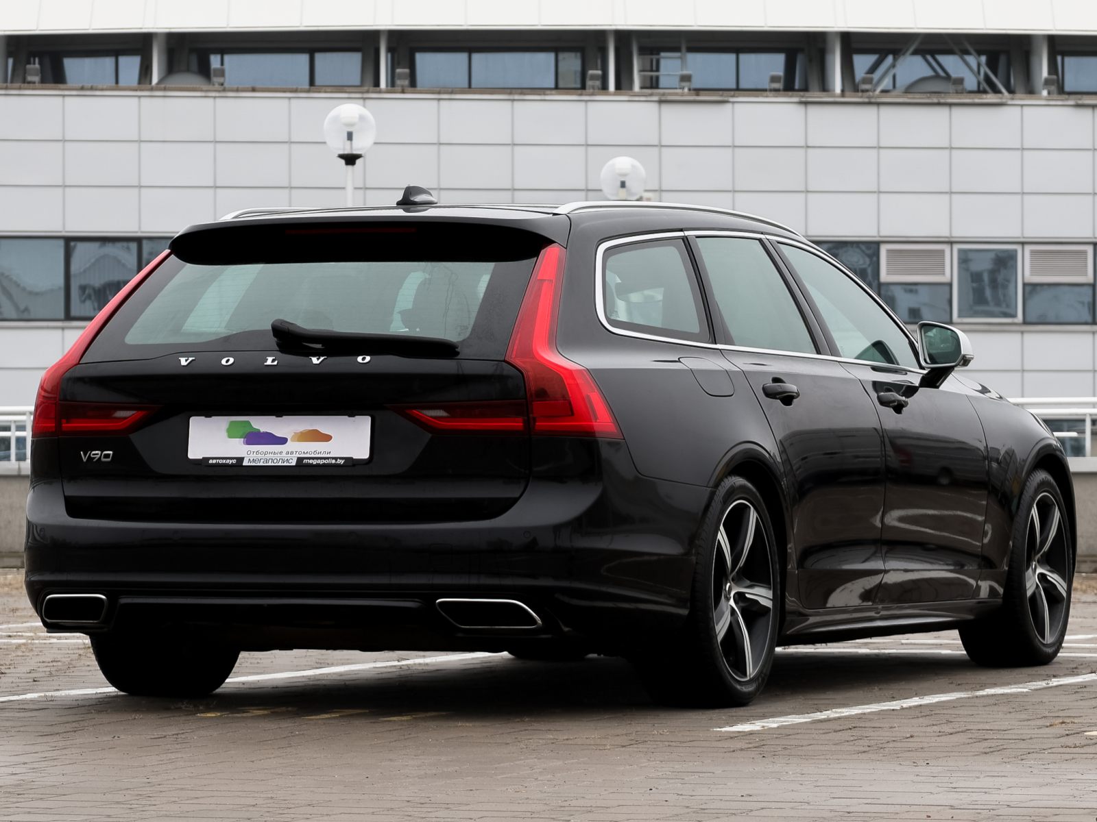  V90