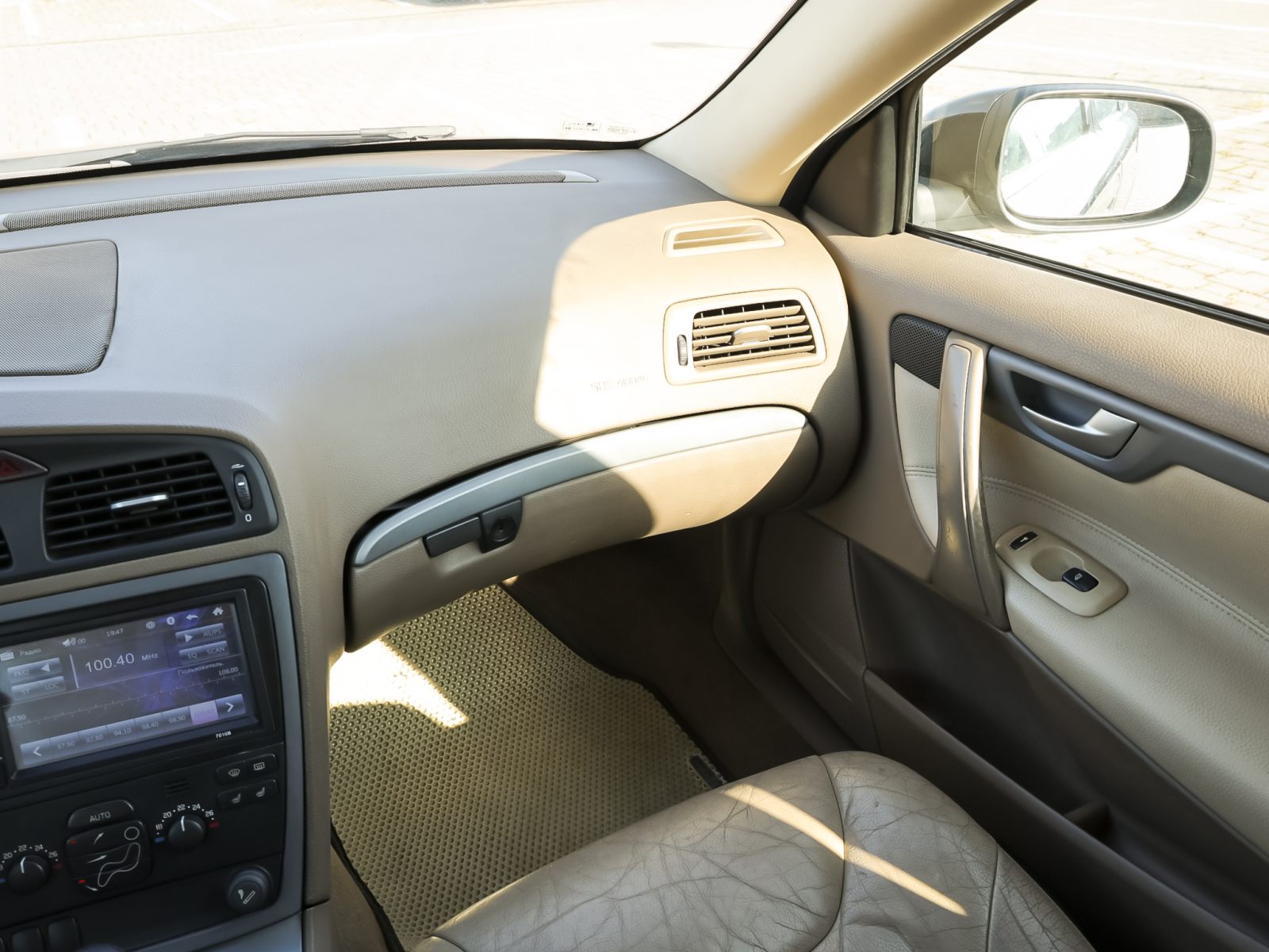 V70