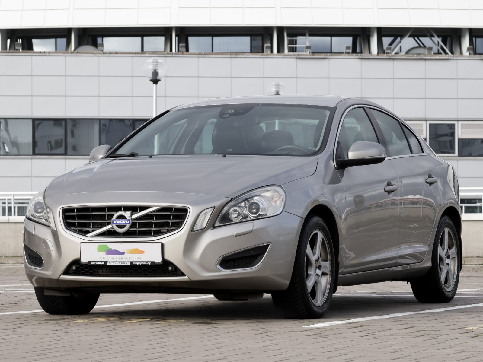 S60
