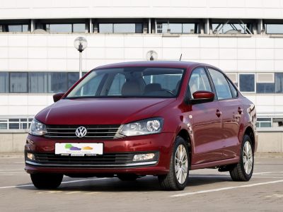 VW Polo Sedan 