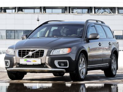 Volvo XC70 