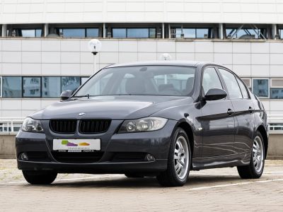 BMW 3 серия 320