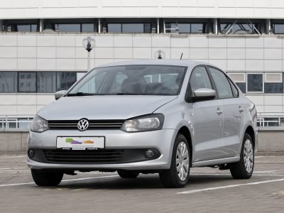 VW Polo Sedan 