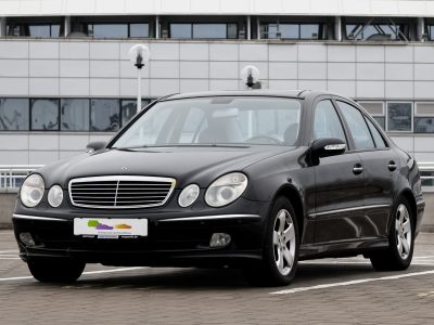 Mercedes E-Класс 