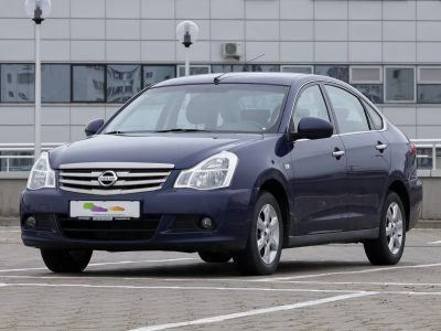 Nissan Almera 