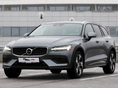 Volvo V60 Cross Country 