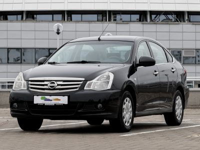 Nissan Almera 