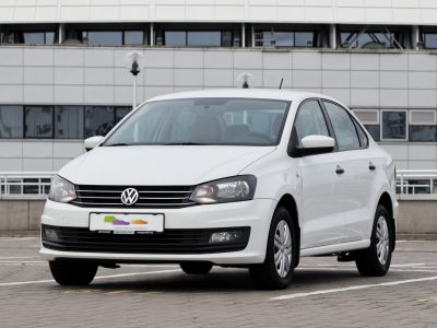 VW Polo Sedan 